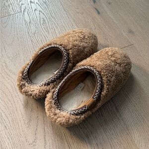 UGG Tasman Maxi Curly Slippers